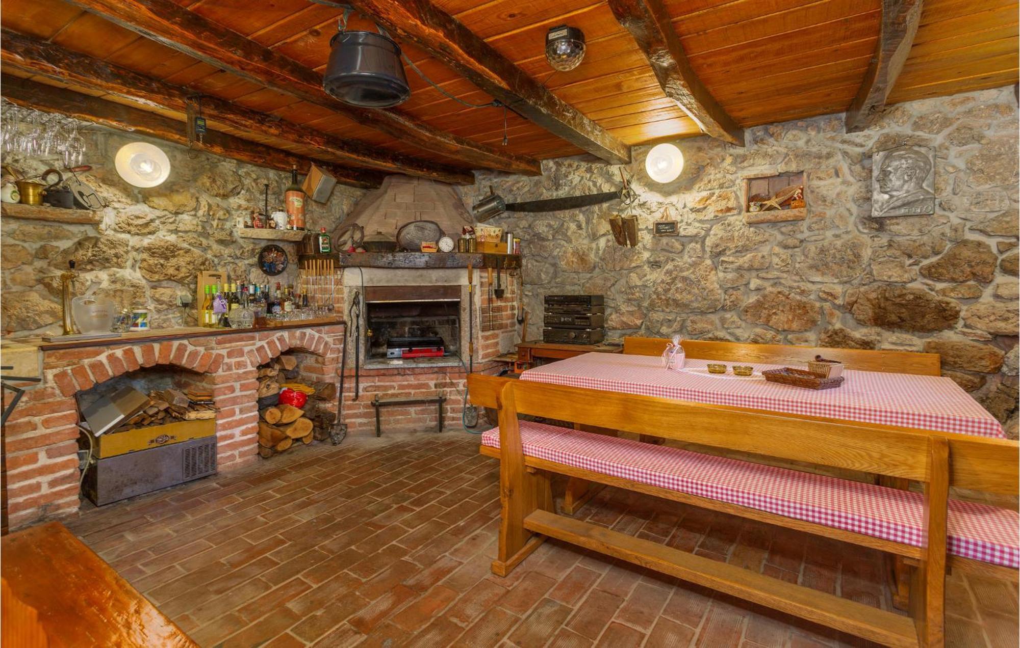 Holiday home Beautiful In With Kitchen *